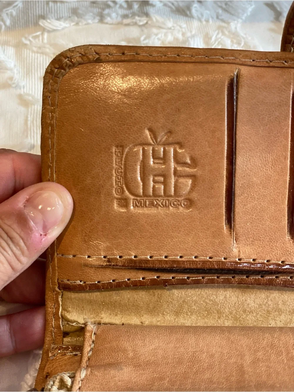 Vintage Hand-Tooled Floral Leather Wallet - Tan